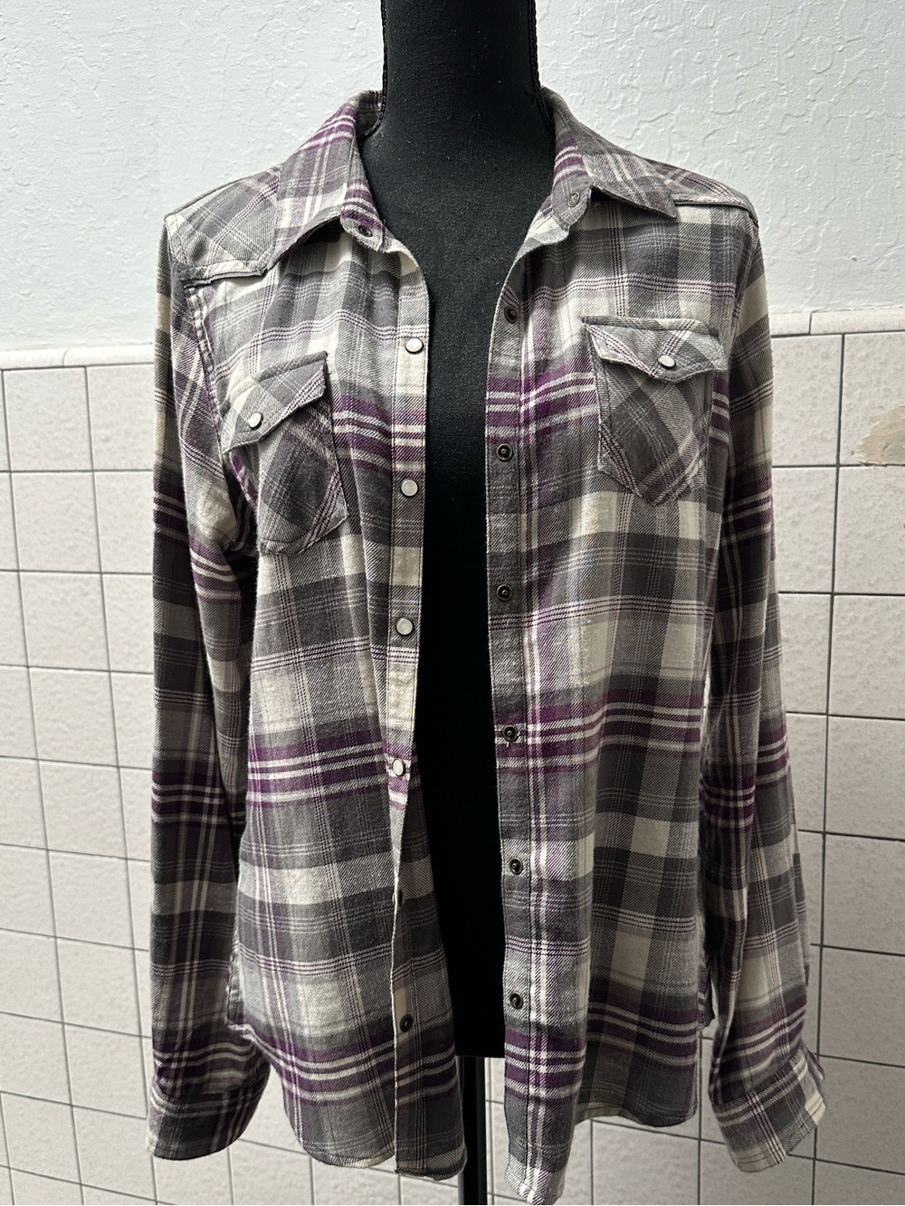 Mossimo Supply Co. Purple and Gray Plaid Button-Up